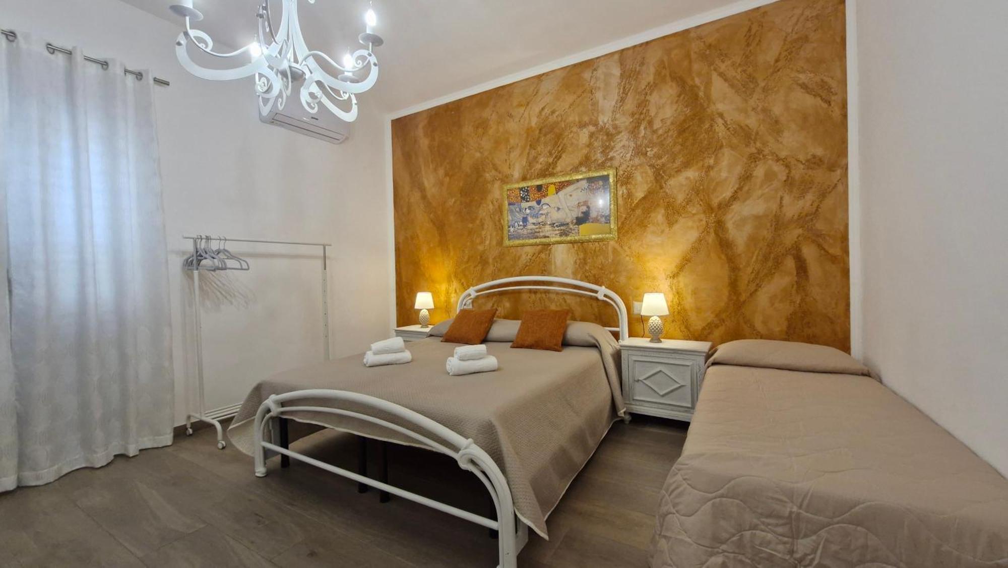 Casa Vacanze Sul Corso Giarre Exteriör bild